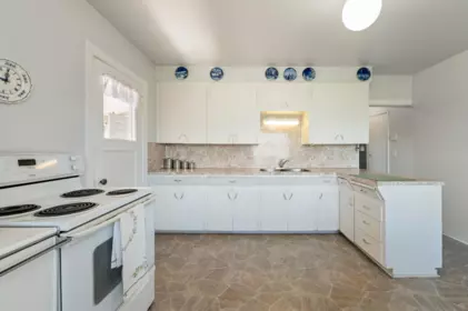 Pantry Photo of 454 Elmer Street, New Westminster, BC