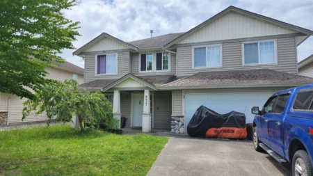 8627 Henderson Street, Mission, BC, Mission — Single Family Residence for sale