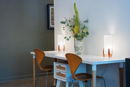 Breakfast Nook Photo of 107 1425 Esquimalt Avenue, West Vancouver, BC
