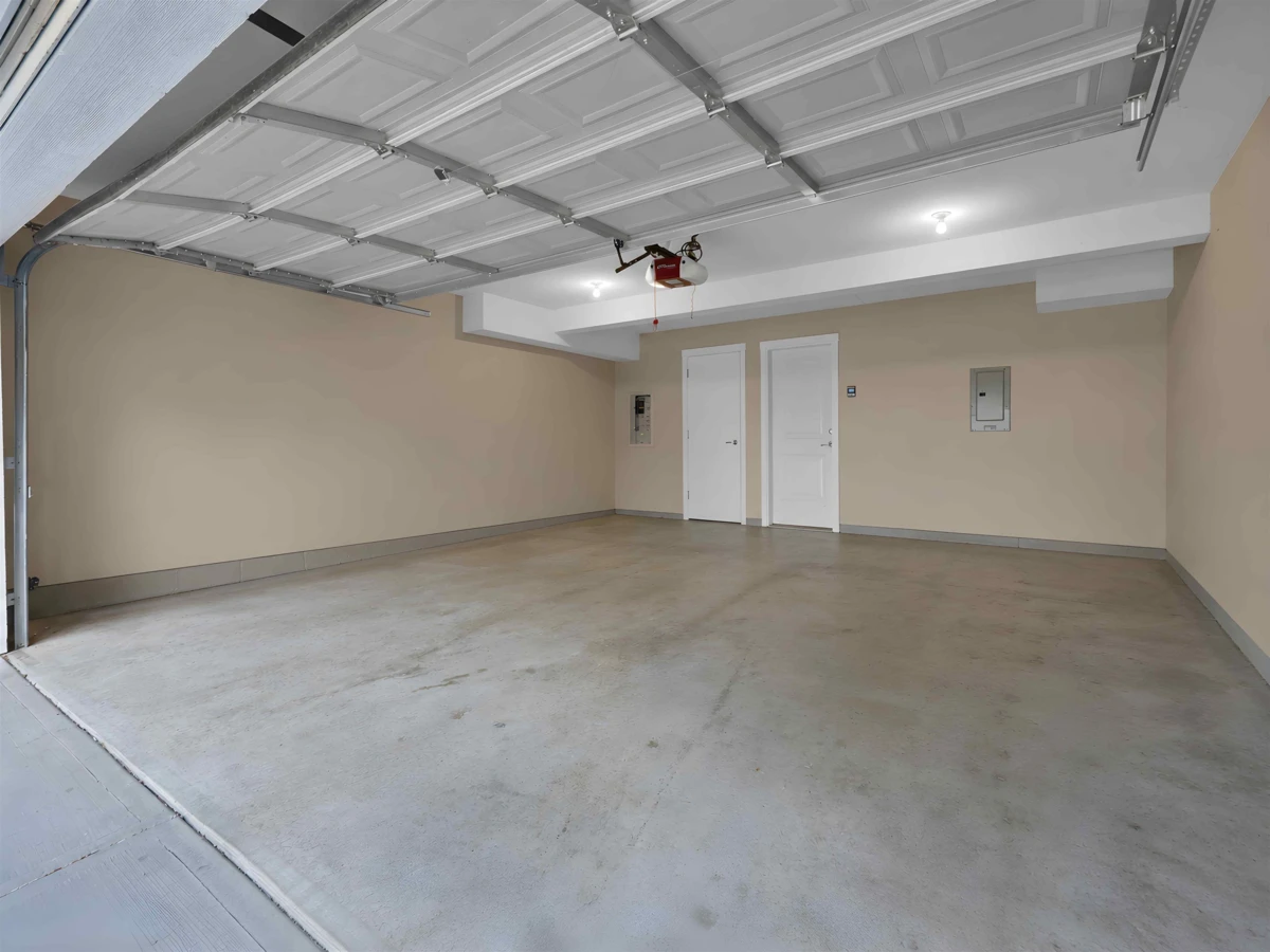 Living Room Photo of 33 8355 Delsom Way, Delta, BC