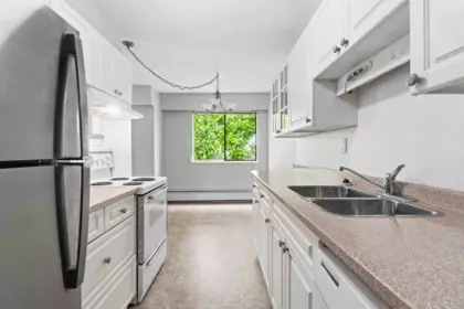 Kitchen Island Photo of 310 590 Whiting Way, Coquitlam, BC