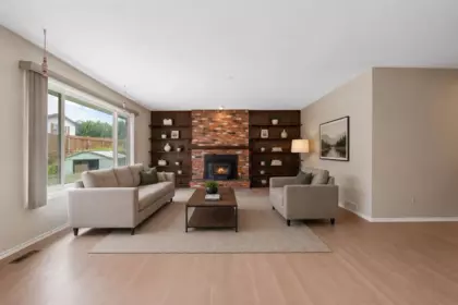 Breakfast Nook Photo of 9195 Aspen Place, Chilliwack, BC