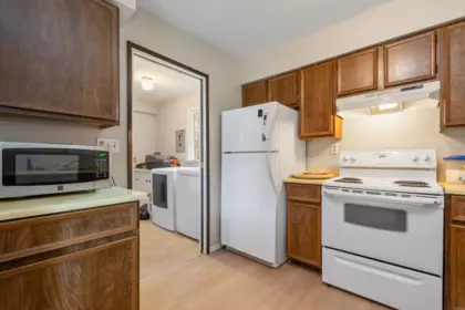 Kitchen Photo of 9195 Aspen Place, Chilliwack, BC