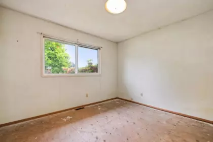 Laundry Room Photo of 9195 Aspen Place, Chilliwack, BC