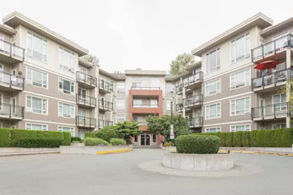 C325 20211 66 Avenue, Langley, BC, Langley — Apartment/Condo for sale