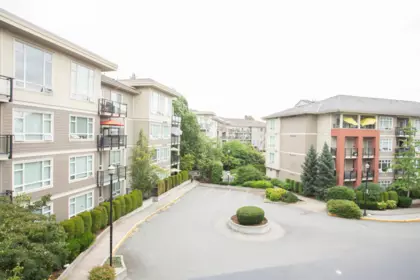 C325 20211 66 Avenue, Langley, BC, Langley — Apartment/Condo for sale