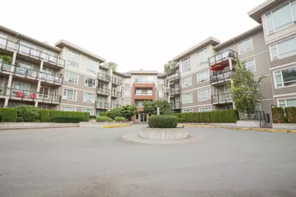 C325 20211 66 Avenue, Langley, BC, Langley — Apartment/Condo for sale