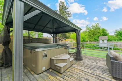 Outdoor Kitchen Photo of 23177 Willett Avenue, Richmond, BC