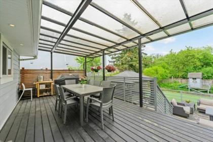Swimming Pool Photo of 23177 Willett Avenue, Richmond, BC