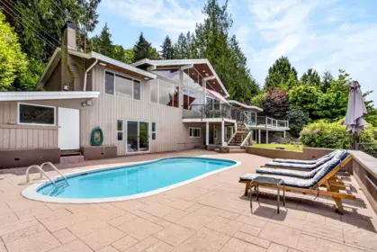 Garden / Landscaping Photo of 3612 Kelly Avenue, Belcarra, BC