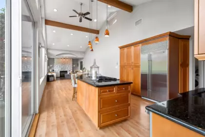 Kitchen Photo of 3612 Kelly Avenue, Belcarra, BC