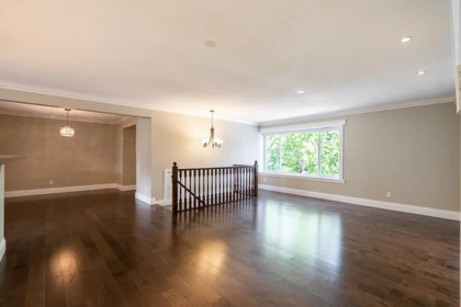 Breakfast Nook Photo of 12922 19a Avenue, Surrey, BC