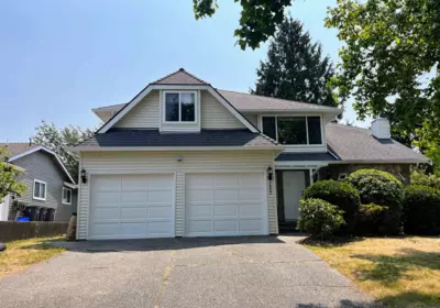 12922 19a Avenue, Surrey, BC, Surrey — Single Family Residence for sale