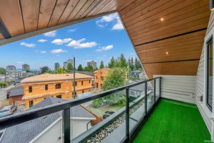 Outdoor Patio Photo of 2 3627 E 45th Avenue, Vancouver, BC