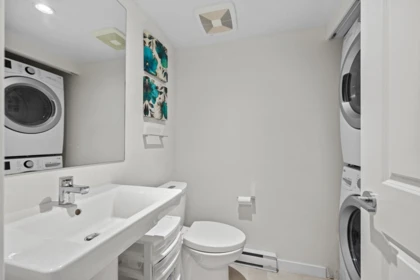 Primary Bathroom Photo of 65 15898 27 Avenue, Surrey, BC