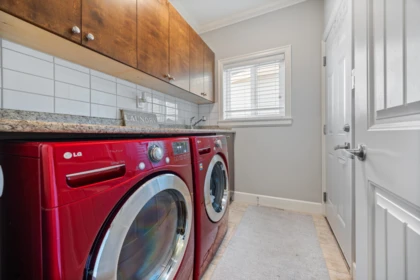 Office / Den Photo of 17433 1 Avenue, Surrey, BC