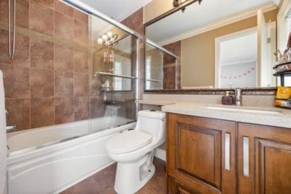 Staircase Photo of 17433 1 Avenue, Surrey, BC