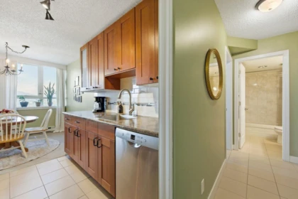 Kitchen Photo of 1005 4160 Sardis Street, Burnaby, BC