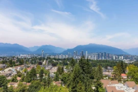 1005 4160 Sardis Street, Burnaby, BC