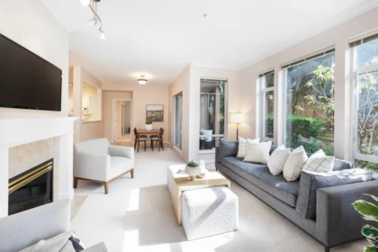 206 678 W Queens Road, North Vancouver, BC, North Vancouver — Apartment/Condo for sale