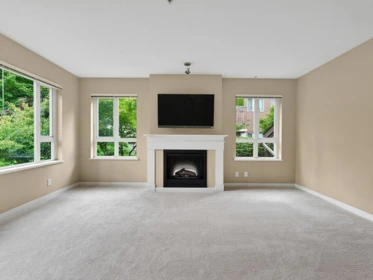 206 3105 Lincoln Avenue, Coquitlam, BC, Coquitlam — Apartment/Condo for sale