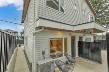 1 3183 Graveley Street, Vancouver, BC, Vancouver — Half Duplex for sale