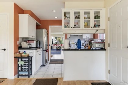 Pantry Photo of 215 W 18th Street, North Vancouver, BC