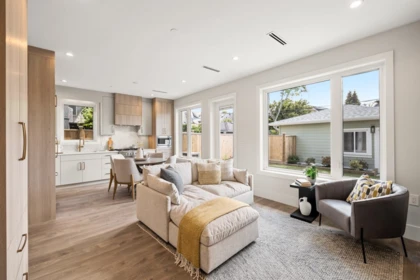 2 2528 Turner Street, Vancouver, BC, Vancouver — Half Duplex for sale