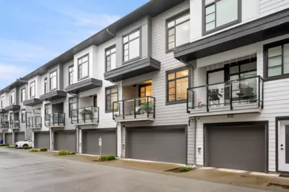 33 7127 193a Street, Surrey, BC, Surrey — Townhouse for sale