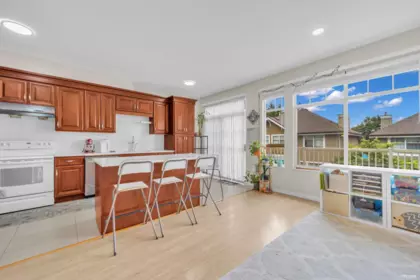 25 5298 Oakmount Crescent, Burnaby, BC, Burnaby — Townhouse for sale