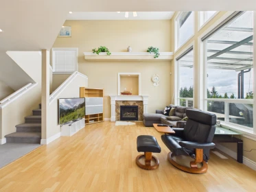 Breakfast Nook Photo of 3010 Maplewood Court, Coquitlam, BC