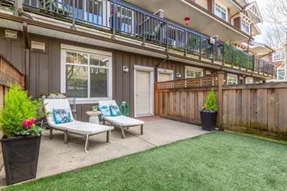 110 2979 156 Street, Surrey, BC, Surrey — Townhouse for sale