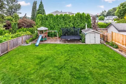 Hot Tub / Spa Photo of 23555 108 Avenue, Maple Ridge, BC