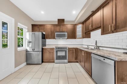 11 15933 86a Avenue, Surrey, BC, Surrey — Townhouse for sale