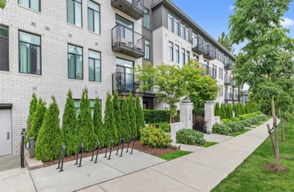 209 708 Edgar Avenue, Coquitlam, BC, Coquitlam — Apartment/Condo for sale