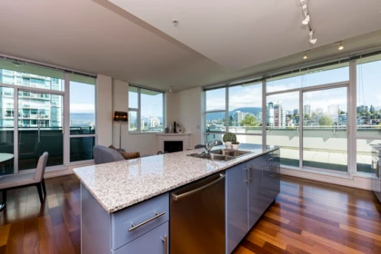 PH1 168 E Esplanade, North Vancouver, BC, North Vancouver — Apartment/Condo for sale