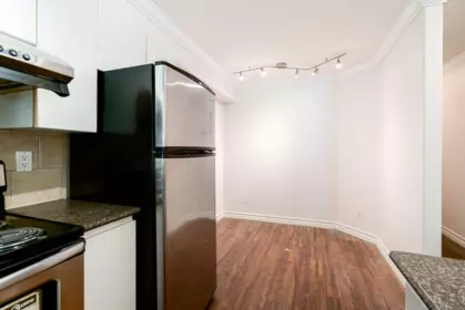 Dining Area Photo of 301 210 Carnarvon Street, New Westminster, BC