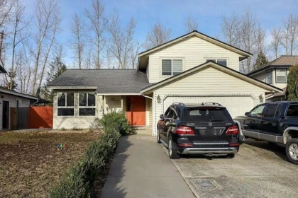 Outdoor Patio Photo of 32275 Clinton Avenue, Abbotsford, BC