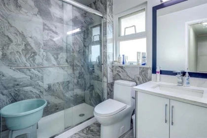 Primary Bedroom Photo of 32275 Clinton Avenue, Abbotsford, BC