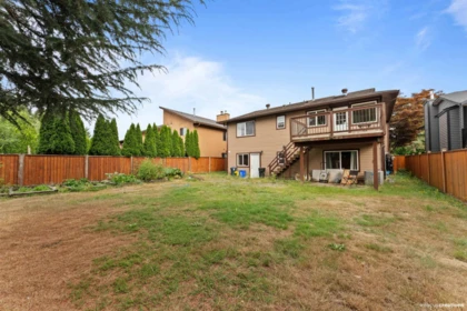 Backyard Photo of 20445 Thorne Avenue, Maple Ridge, BC