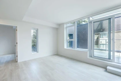 301 537 Cottonwood Avenue, Coquitlam, BC, Coquitlam — Apartment/Condo for sale