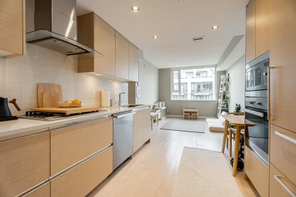 Breakfast Nook Photo of 301 505 W 30th Avenue, Vancouver, BC