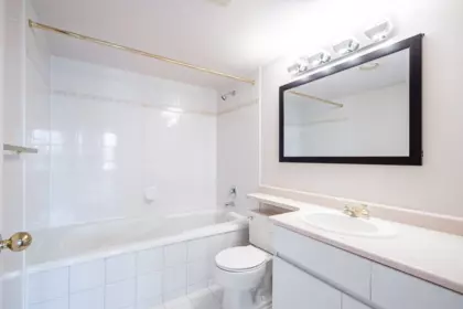 Mudroom Photo of 1001 1190 Pipeline Road, Coquitlam, BC