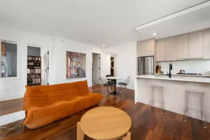 303 988 Richards Street, Vancouver, BC, Vancouver — Apartment/Condo for sale