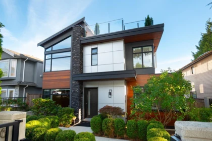 136 E 61st Avenue, Vancouver, BC, Vancouver — Single Family Residence for sale