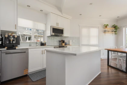 Kitchen Photo of 1 13028 No. 2 Road, Richmond, BC