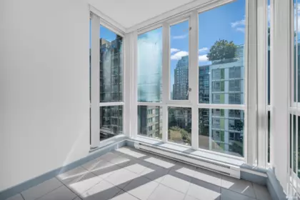 Office / Den Photo of 1106 1082 Seymour Street, Vancouver, BC