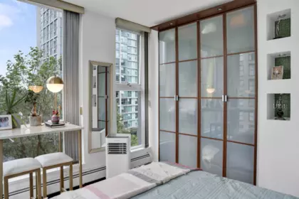 Hallway Photo of 905 1008 Cambie Street, Vancouver, BC