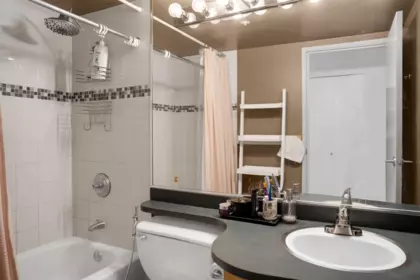 Laundry Room Photo of 905 1008 Cambie Street, Vancouver, BC
