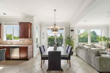 Breakfast Nook Photo of 19624 69a Avenue, Langley, BC
